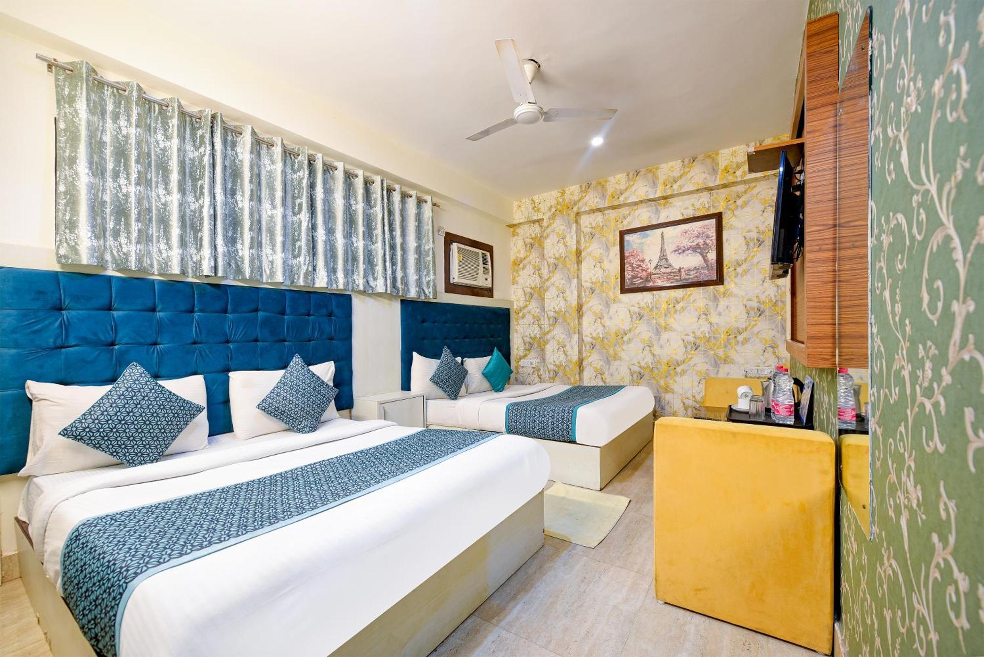 Airport Hotel Classic Park Ню Делхи Екстериор снимка